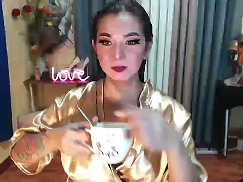 Snapshot of Fujiko2020 chatting on June 2026 10:58:01 AM Fujiko2020 online show from June 2026 10:58:01 AM