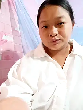 Snapshot of girl-babi chatting on July 2026 03:32:02 AM girl-babi online show from July 2026 03:32:02 AM
