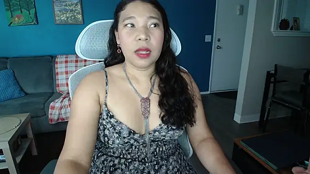 Snapshot of SHEILYN_ chatting on July 2026 04:25:01 AM SHEILYN online show from July 2026 04:25:01 AM