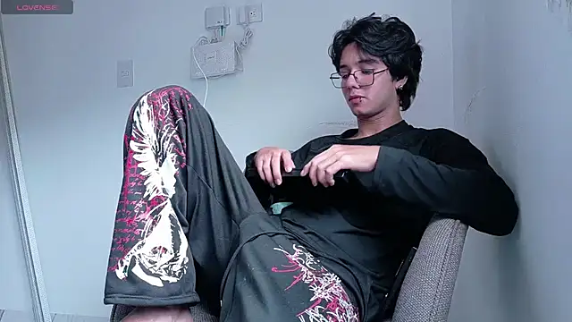 Markuss   online show from April 2026 12:15:01 PM