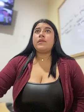 Tokio Sakura online show from February 2026 05:43:01 PM