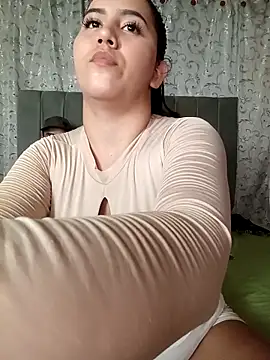 HOTEXTREMCOUPLE online show from November 2025 03:19:02 AM