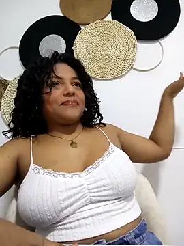 veronica em1 online show from March 2026 01:25:01 PM