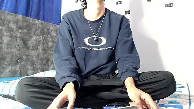 alexmark  online show from April 2026 06:31:02 PM