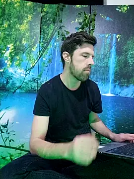 welcome-to-the-jungle online show from March 2026 09:41:01 PM