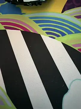 in ur dream online show from October 2025 11:01:01 AM