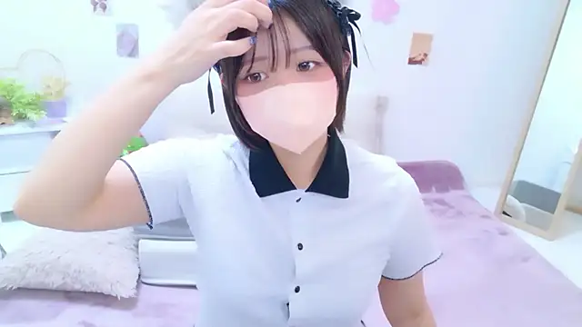 Snapshot of Hinata_Sun chatting on June 2026 03:47:01 PM Hinata Sun online show from June 2026 03:47:01 PM