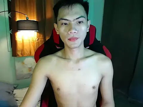 Snapshot of alex_cummer chatting on May 2026 10:23:01 AM alex cummer online show from May 2026 10:23:01 AM