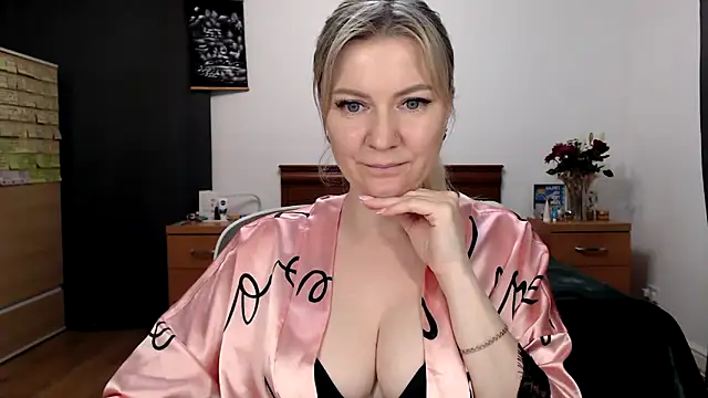 ParadiseAlina online show from March 2026 06:57:01 PM