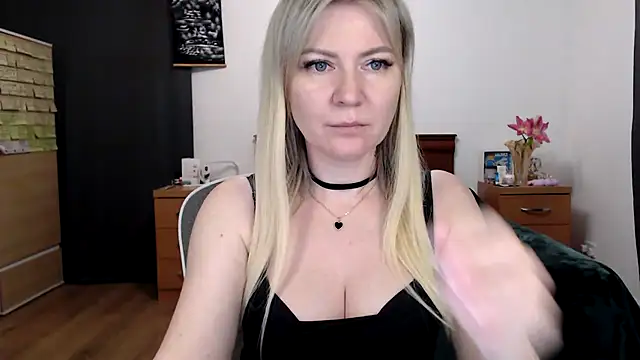 ParadiseAlina online show from March 2026 07:30:01 PM