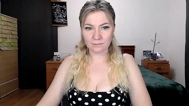 ParadiseAlina online show from March 2026 07:13:02 PM