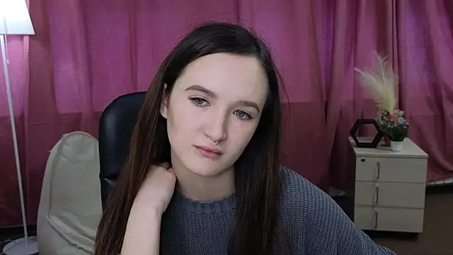 Snapshot of DeeannBeahm chatting on May 2026 08:20:02 AM DeeannBeahm online show from May 2026 08:20:02 AM