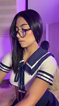 Tessa  Winslow online show from April 2026 04:18:02 AM