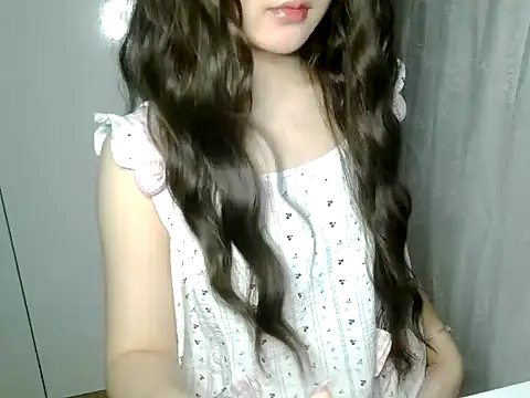 Snapshot of Annabelle-e chatting on July 2026 08:56:02 PM Annabelle-e online show from July 2026 08:56:02 PM