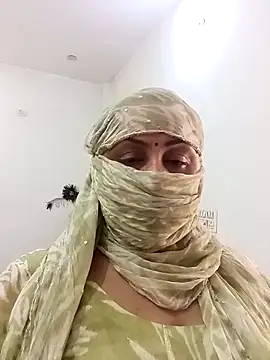 Rakhi sawant143 online show from March 2026 07:58:01 AM