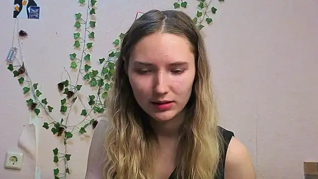  kikiclark   online show from March 2026 07:42:02 PM