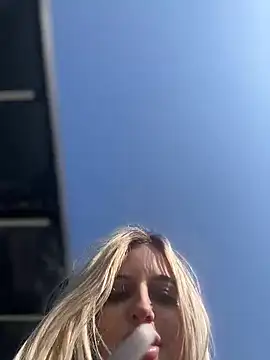 Steffi Snowbunny online show from March 2026 12:41:02 PM