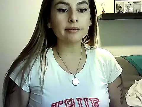Valery  Rouse  online show from June 2026 08:50:02 PM
