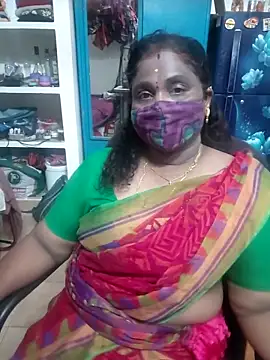 Snapshot of Tamil_Kavitha10 chatting on April 2026 01:31:02 PM Tamil Kavitha10 online show from April 2026 01:31:02 PM
