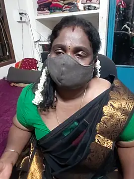 Snapshot of Tamil_Kavitha10 chatting on May 2026 04:12:02 PM Tamil Kavitha10 online show from May 2026 04:12:02 PM