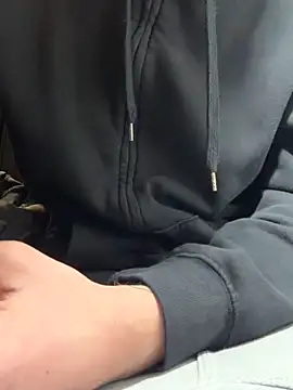 Snapshot of 420boy__ chatting on November 2025 08:31:01 PM 420boy online show from November 2025 08:31:01 PM