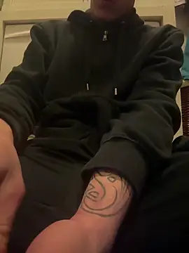 Snapshot of 420boy__ chatting on November 2025 11:18:02 AM 420boy online show from November 2025 11:18:02 AM