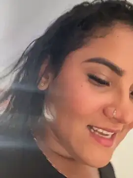 liz monserrat 1 online show from March 2026 05:08:01 PM