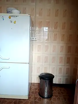 Snapshot of CARAMELSD chatting on October 2025 08:12:02 AM CARAMELSD online show from October 2025 08:12:02 AM