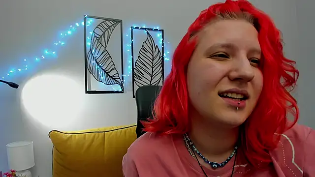 Hailey Foxy online show from April 2026 01:58:02 PM