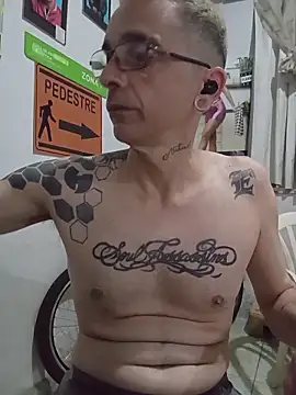 dinho carioca online show from March 2026 03:54:02 AM