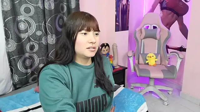 Zulema R1 online show from February 2026 03:15:01 AM