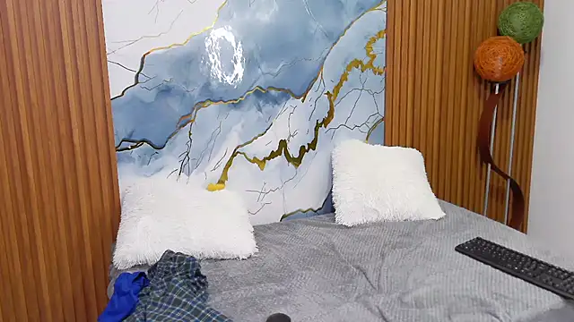 Zulema R1 online show from July 2026 03:23:01 AM
