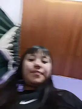 Zulema R1 online show from July 2026 11:33:02 PM