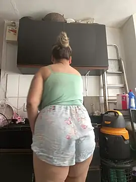 bruna438 online show from April 2026 12:36:01 PM