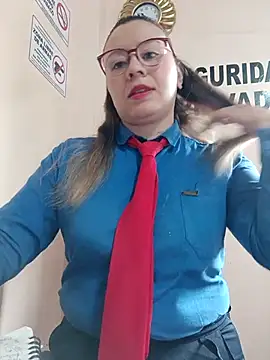 Hannah-colx online show from April 2026 03:27:01 PM