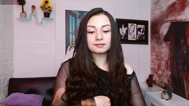 Eva Roussell online show from April 2026 02:45:02 PM