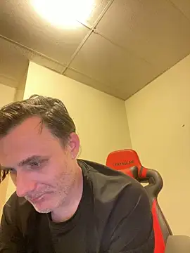 Snapshot of NicPolaris chatting on April 2026 03:15:01 AM NicPolaris online show from April 2026 03:15:01 AM