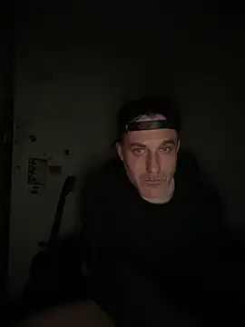 Snapshot of NicPolaris chatting on April 2026 05:34:01 AM NicPolaris online show from April 2026 05:34:01 AM