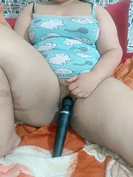 Hot-lino online show from April 2026 08:53:02 PM