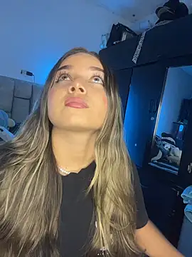 AnnyLopezzz  online show from March 2026 05:04:01 AM