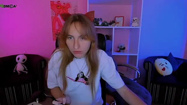 beauty ginger  online show from September 2025 03:00:01 AM