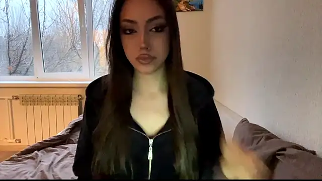 Snapshot of Leaf_Unto chatting on November 2025 12:16:01 PM Leaf Unto online show from November 2025 12:16:01 PM