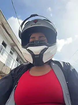 AlannaEvons online show from April 2026 07:58:02 PM