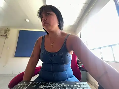 Snapshot of amanne_misa chatting on July 2026 06:54:01 PM amanne misa online show from July 2026 06:54:01 PM