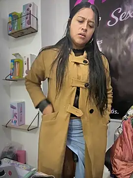 Snapshot of -Mia1 chatting on February 2026 11:59:01 AM -Mia1 online show from February 2026 11:59:01 AM