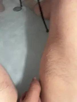 SpectredeZeus online show from April 2026 04:59:02 PM