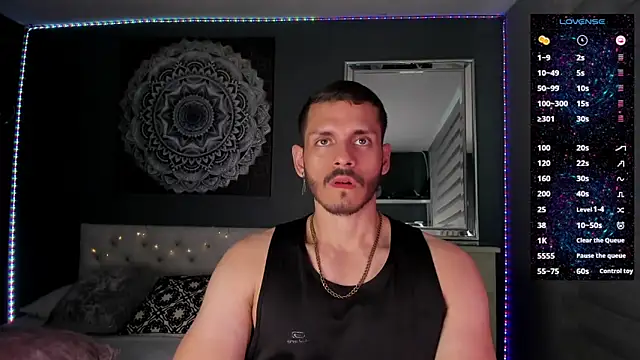 Snapshot of TianZilac chatting on November 2025 09:28:01 PM TianZilac online show from November 2025 09:28:01 PM