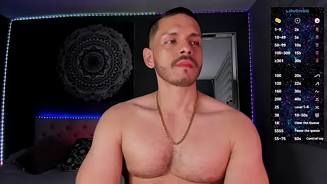 Snapshot of TianZilac chatting on November 2025 12:13:01 AM TianZilac online show from November 2025 12:13:01 AM