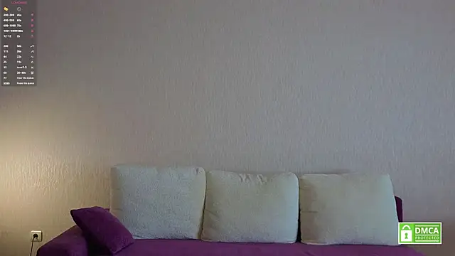 HongTomczak online show from April 2026 07:33:02 AM