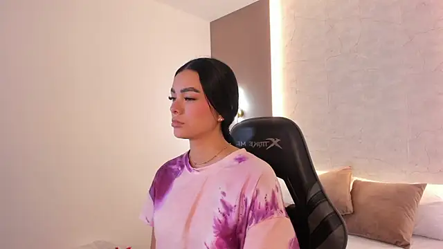 emily tolson online show from March 2026 07:20:02 PM